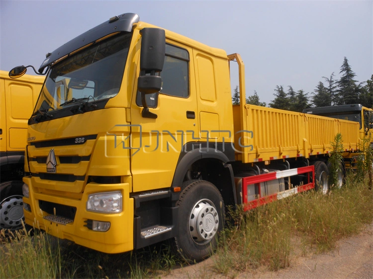 Sinotruk HOWO 6X4 371HP Flatbed Van Lorry Truck Cargo Truck with Sidewall
